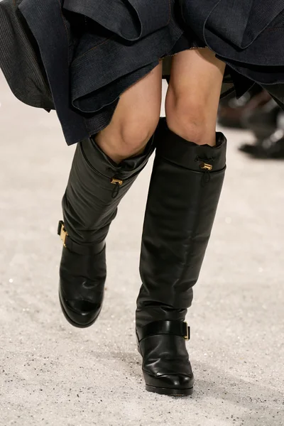 Look 38